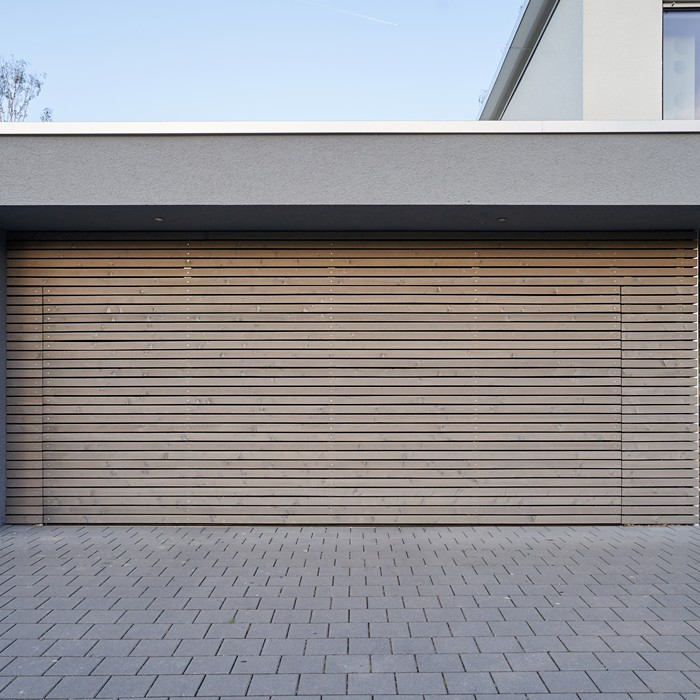modern-commercial-garage-door-upgrade
